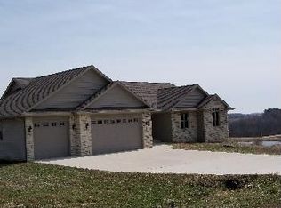 10662 223rd Ave, Anamosa, IA 52205