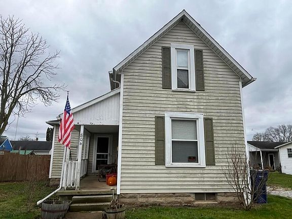 2nd image of 804 W Burgess St