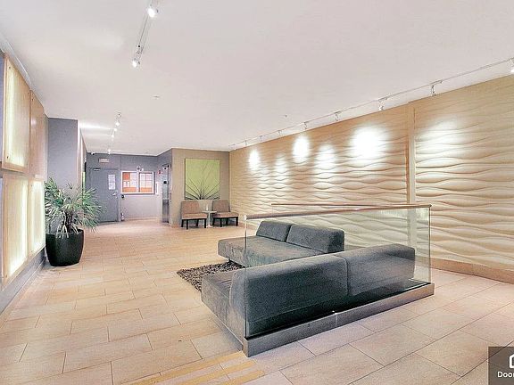 4th image of 1635 California St APT 72