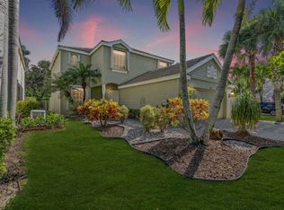 125 Berenger Walk, Royal Palm Beach, FL 33414