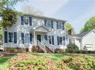 907 Northshore Ct, High Point, NC 27265