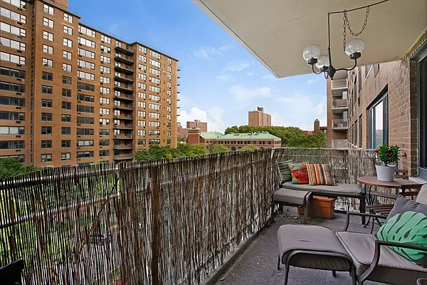 Sold by Citi Habitats | media 4