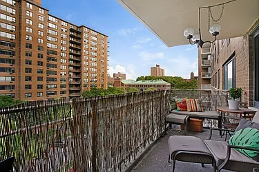 Sold by Citi Habitats