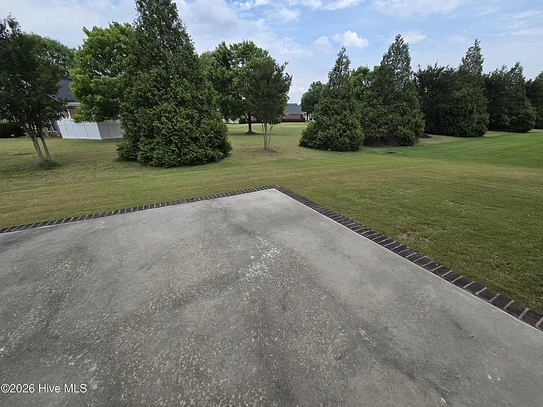 225 Jack Pl — Photo 28