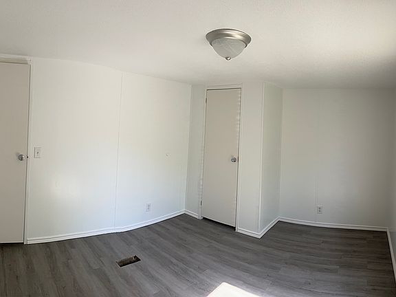 5th image of 5801 Alecia Ln
