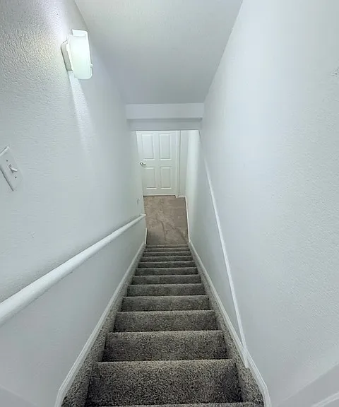 2905 Neil Dr #14 — Photo 16