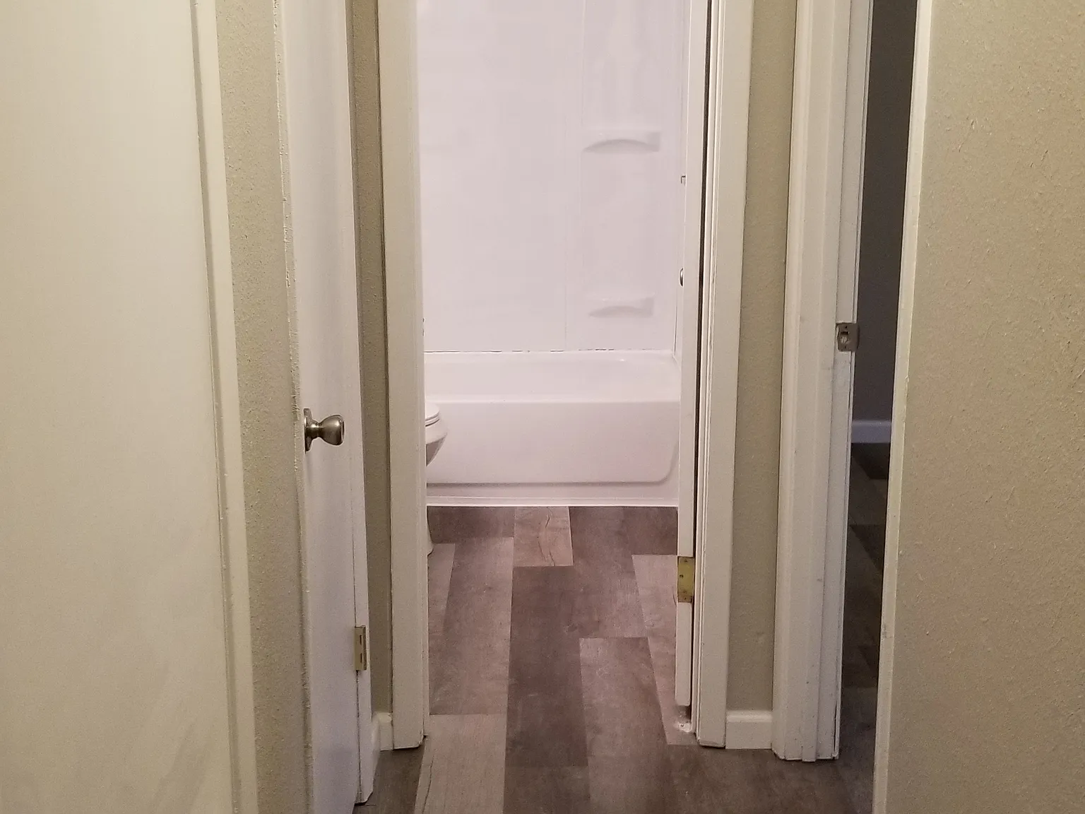 2 bed, 800 sqft, $760 — Photo 4