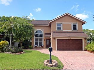 20730 NW 5th St, Pembroke Pines, FL 33029