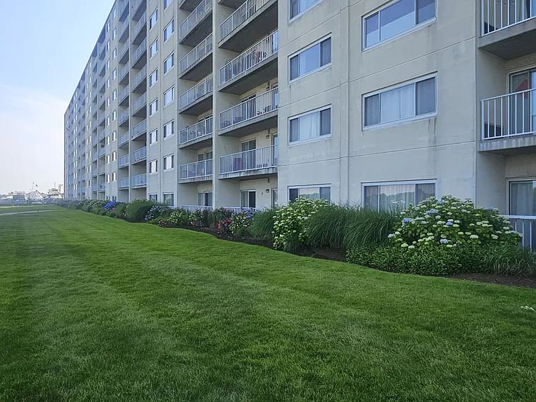 200 Cove Way #120 — Photo 18
