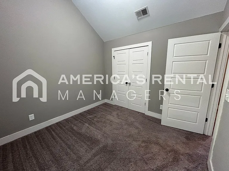 417 Polo Trce — Photo 25
