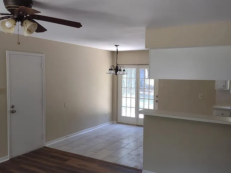 102 Libby Cir — Photo 34