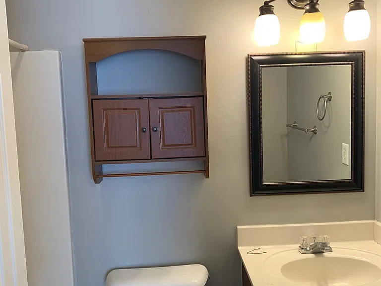 102 Eaglewood Ct — Photo 12