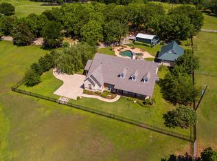 212 Oak Ridge Rd, Denison, TX 75021
