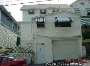64 Park St, Carbondale, PA