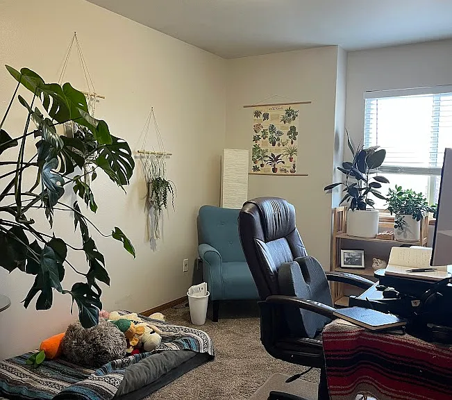 330 Derry Dr — Photo 21