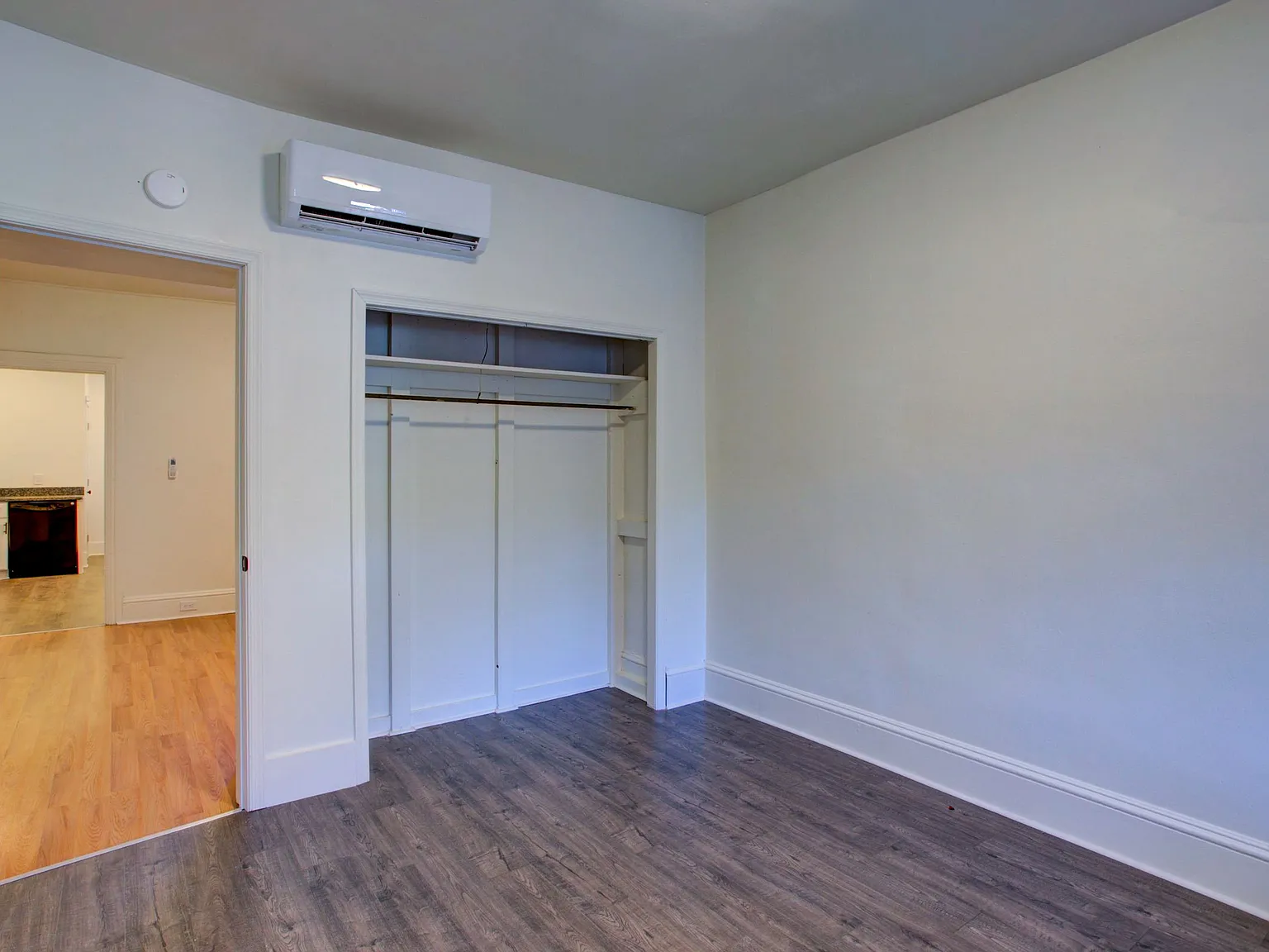 649 St Joseph st — Photo 4