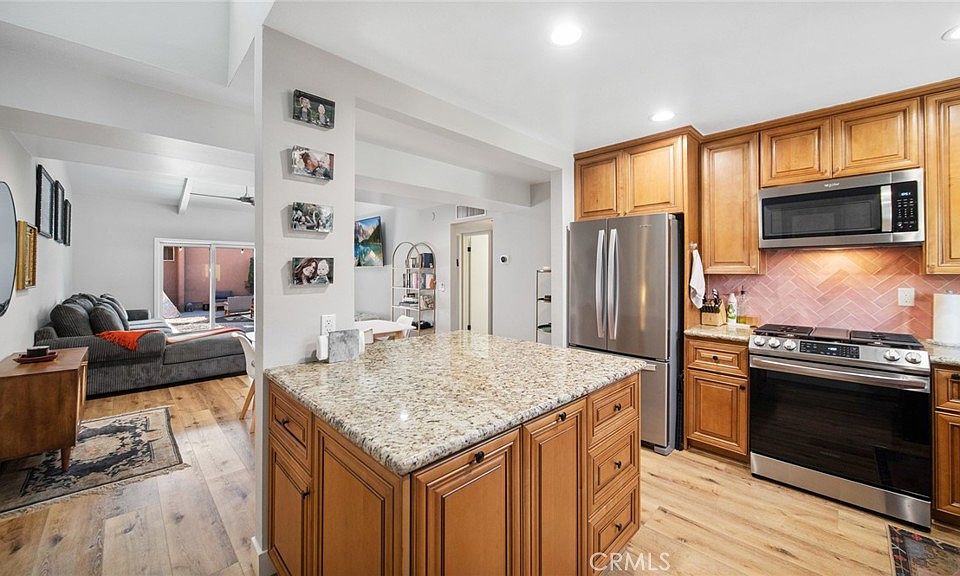 1st image of 18350 Hatteras St APT 261