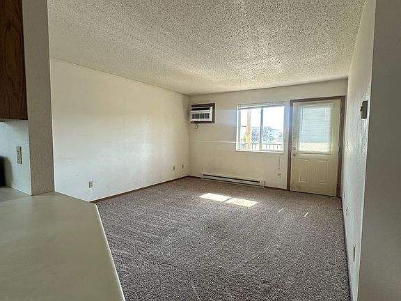 3rd image of 1660 33rd Ave S APT 201