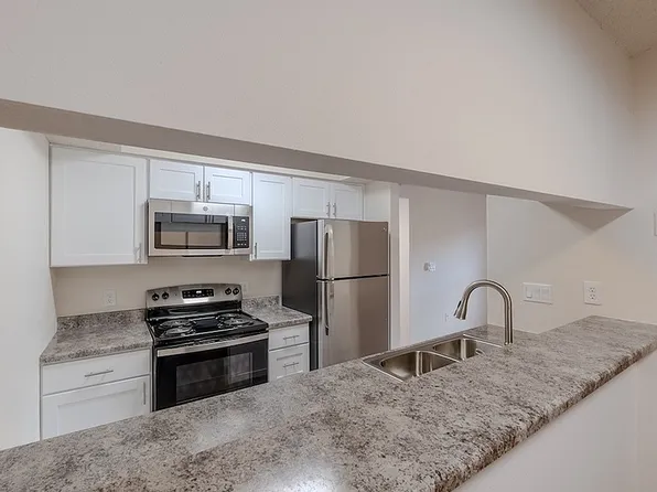 Huntley Ridge East, 4131 S Scenic Ave #C103, Springfield, MO 65807