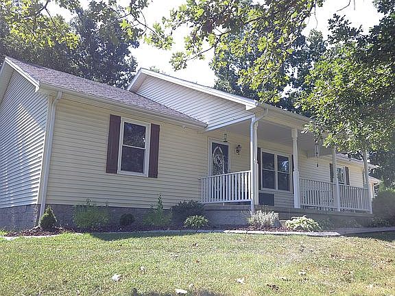 2nd image of 206 Leslie Ct