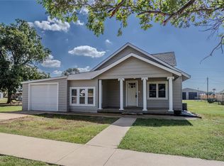 410 W Broadway St, Thomas, OK 73669