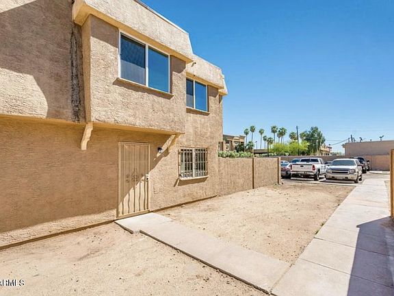 2nd image of 4707 E PUEBLO Avenue
