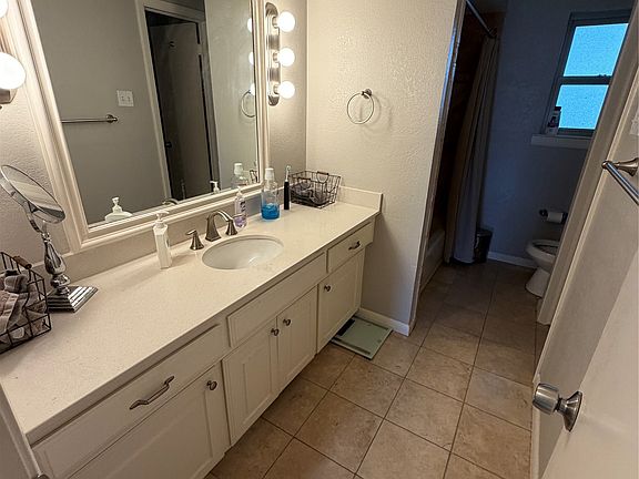 5th image of 10940 Ferndale Rd