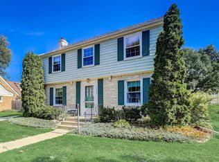 503 Lake Shore Dr, Beaver Dam, WI 53916