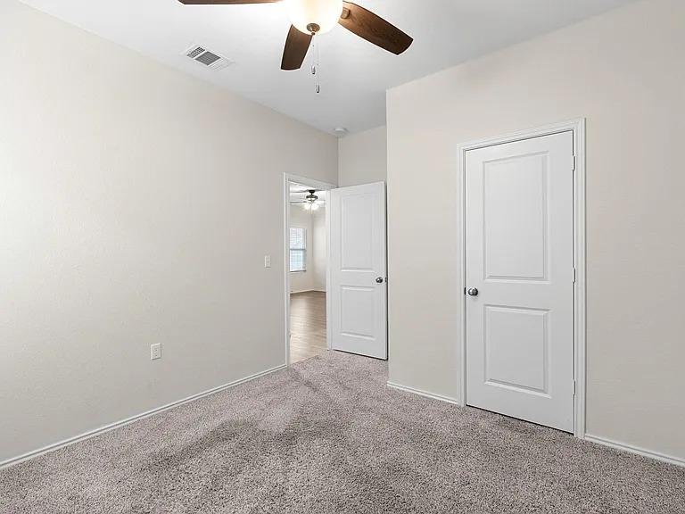 2537 Forgetmenot Ln — Photo 24
