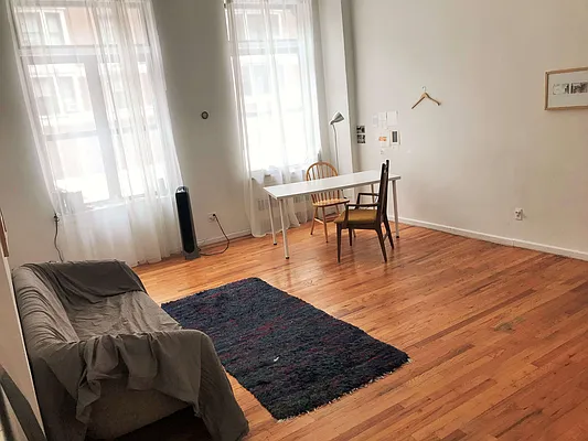 Rented by Joe Gotham LTD | media 16