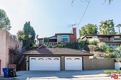 2nd image of 1505 N Benton Way