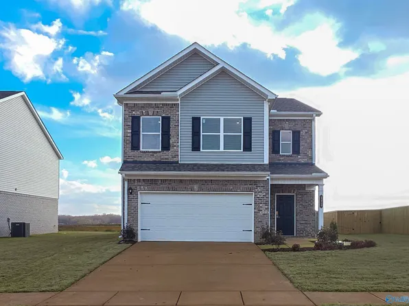 172 Mill Valley Way, New Market, AL 35761