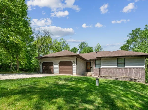 5050 Shady Oak Ave, Central City, IA 52214