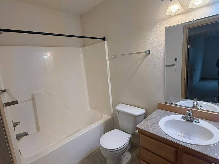 2539 13th Ave S #203 — Photo 8