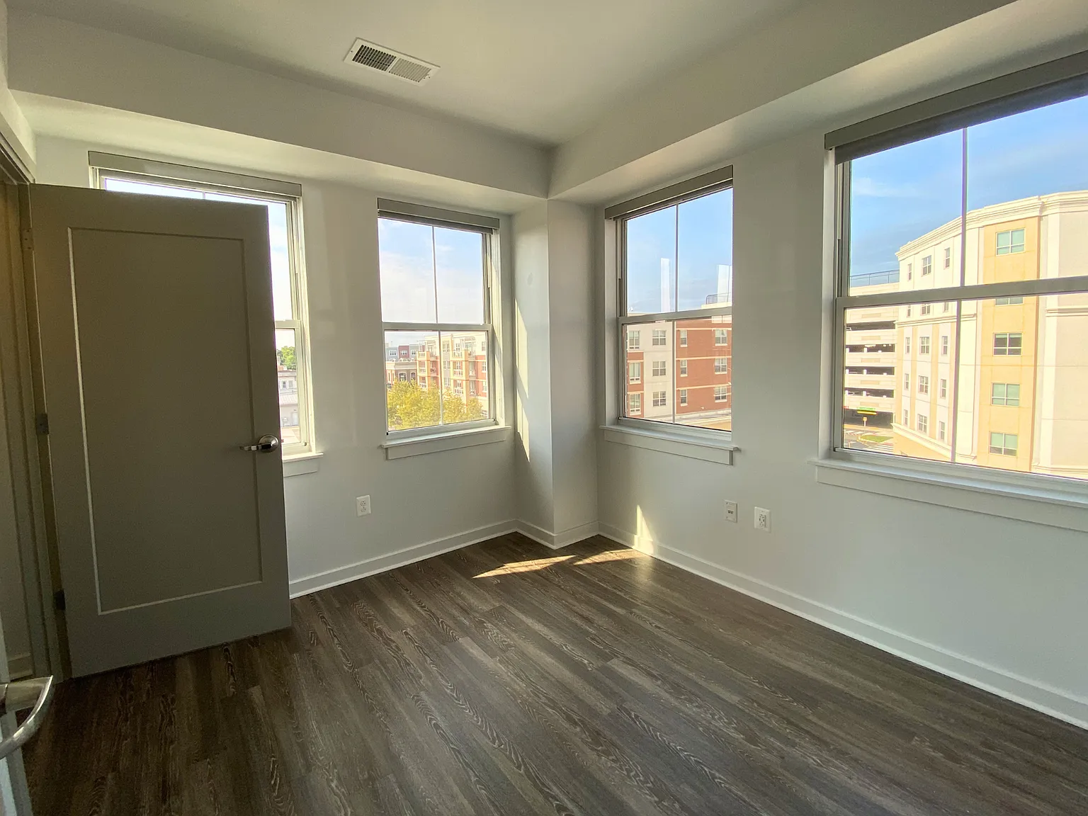 Park Place North — Photo 2