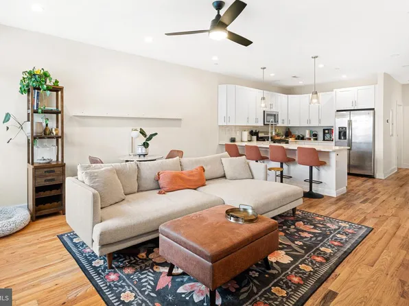 1215 N 5th St Unit 2, Philadelphia, PA 19122