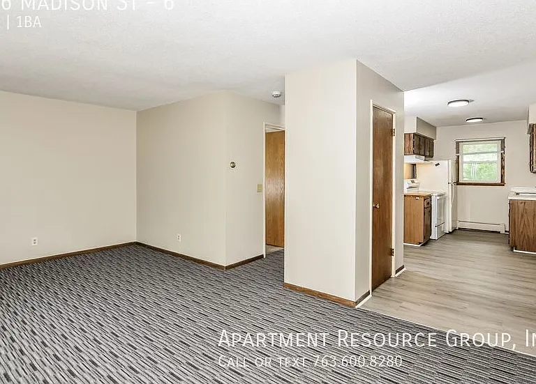 236 Madison St #6 — Photo 5