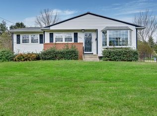 380 Wedgewood Dr, Turnersville, NJ 08012
