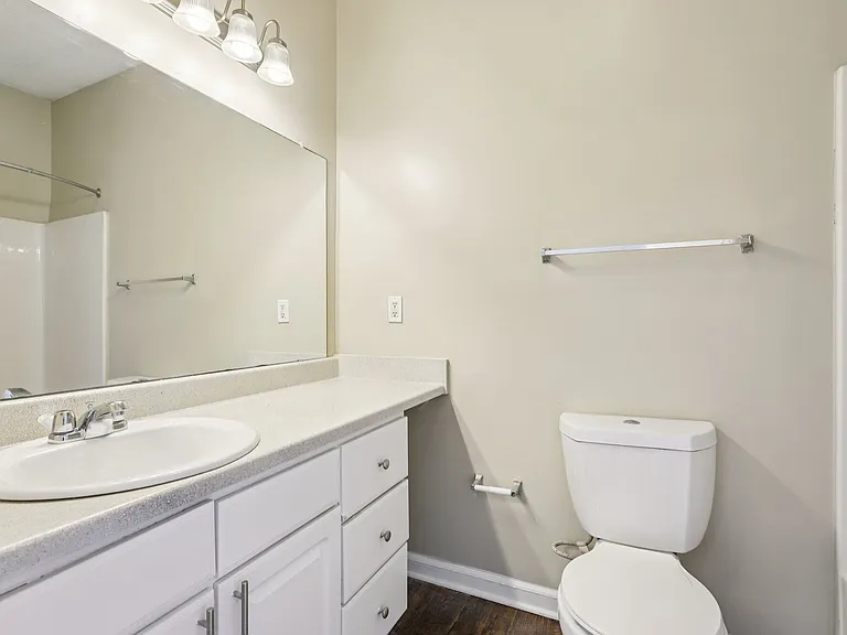 Brookside Park Apartments — Photo 83