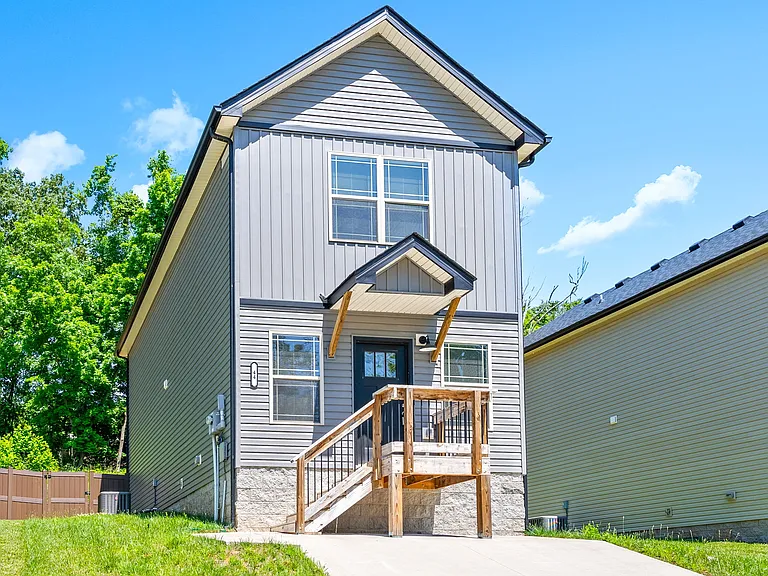 44 Cave Springs Rd — Photo 3