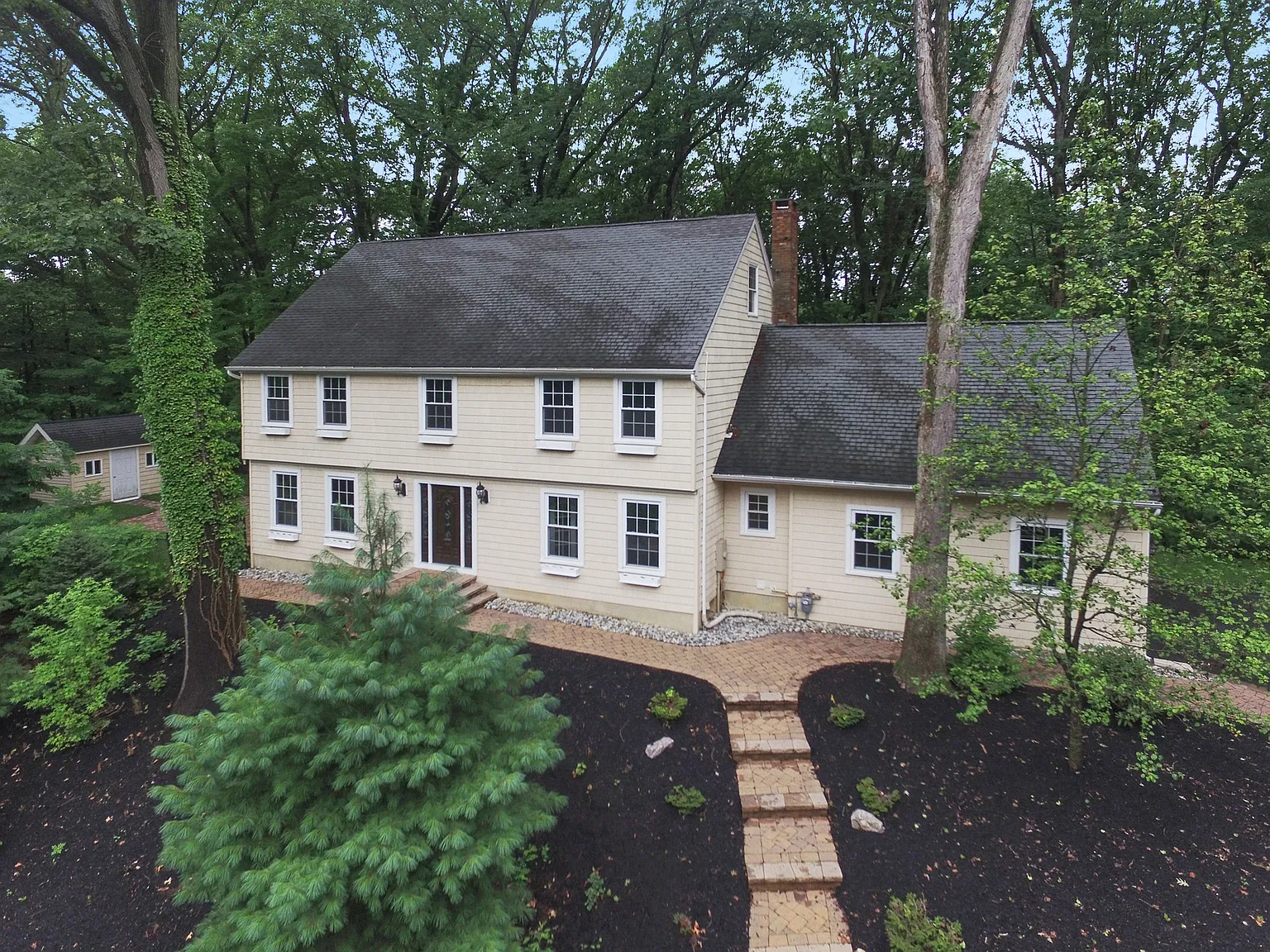 22 Stoney Brook Rd photo 1