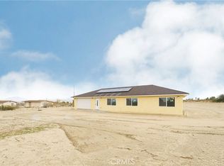 9243 Palomar Trl, Lucerne Valley, CA 92356