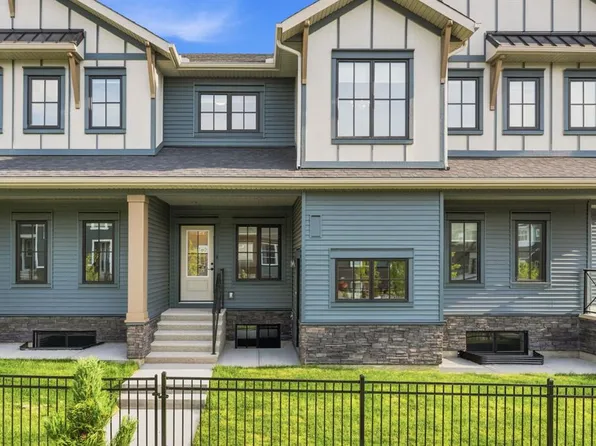 180 N Lawson Ln SE, Airdrie, AB T4A 3P3