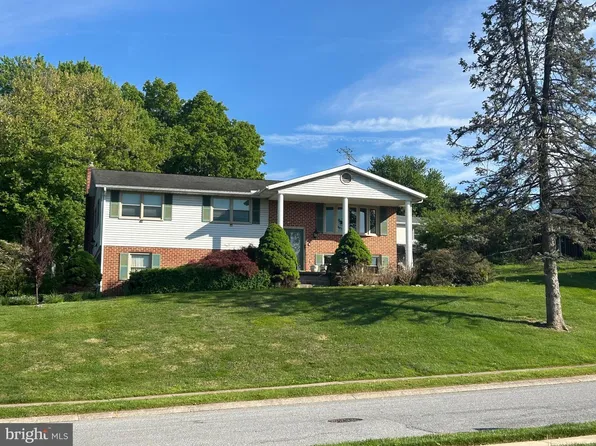 2950 Lehigh Rd, York, PA 17402