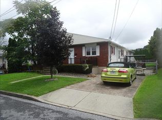 211 Washington Ave, Northampton, PA 18067