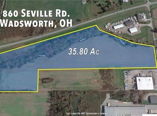860 Seville Rd, Wadsworth, OH 44281