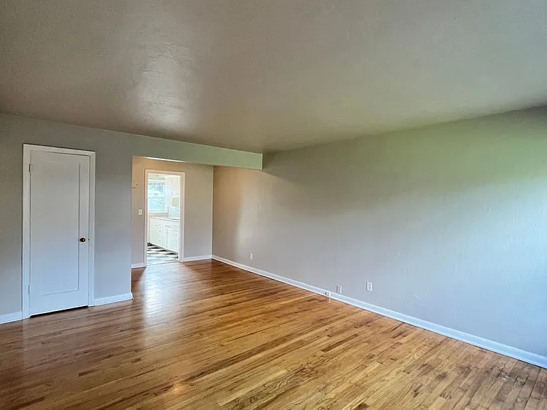 1430 NE Mason St #&-1431 — Photo 6
