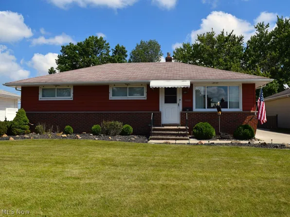 11440 Kader Dr, Parma, OH 44130