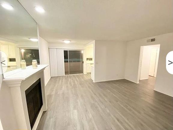 3rd image of 10934 Huston St APT 111