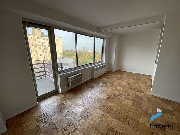 3rd image of 400 Central Park W APT 14W